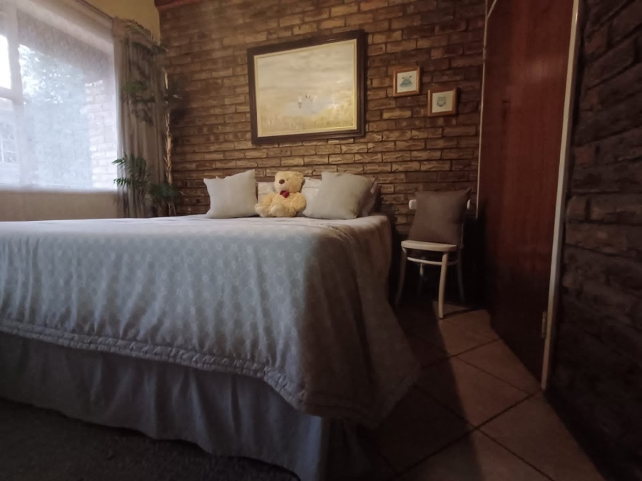 3 Bedroom Property for Sale in Neserhof North West